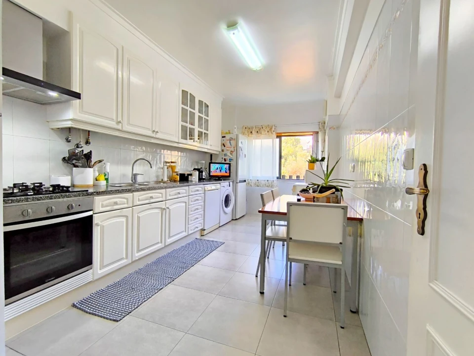 Apartamento T3 para Venda em Cacém e São Marcos Foto 17