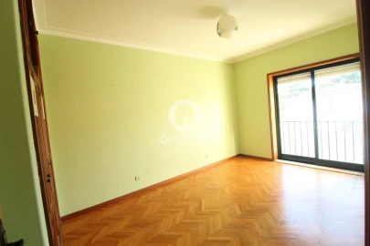 Apartamento T2 para Venda em Arcozelo