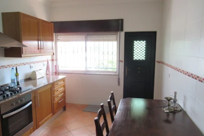 Moradia T3 para Venda em Nossa Sra de Fatima