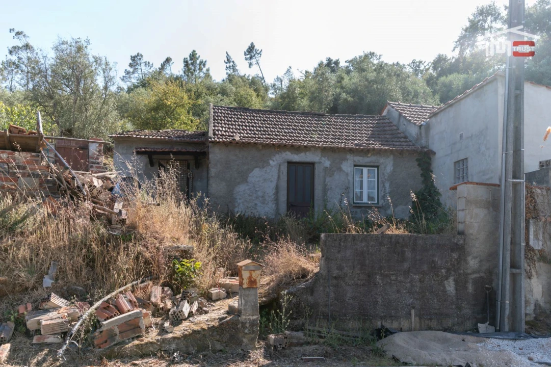 Moradia T2 para Venda em Seiça Foto 1