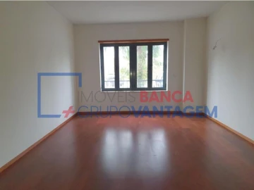 Apartamento T2 para Venda em Oliveira do Douro