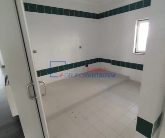 Loja para Venda em Vila Nova de Foz Côa