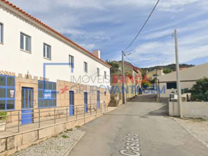 Loja para Venda em Vila Nova de Foz Côa Foto 3