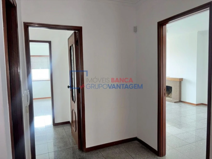 Apartamento T4 para Venda em Canidelo Foto 5