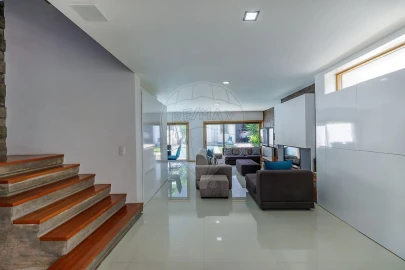 Moradia T4 para Venda em Arcozelo