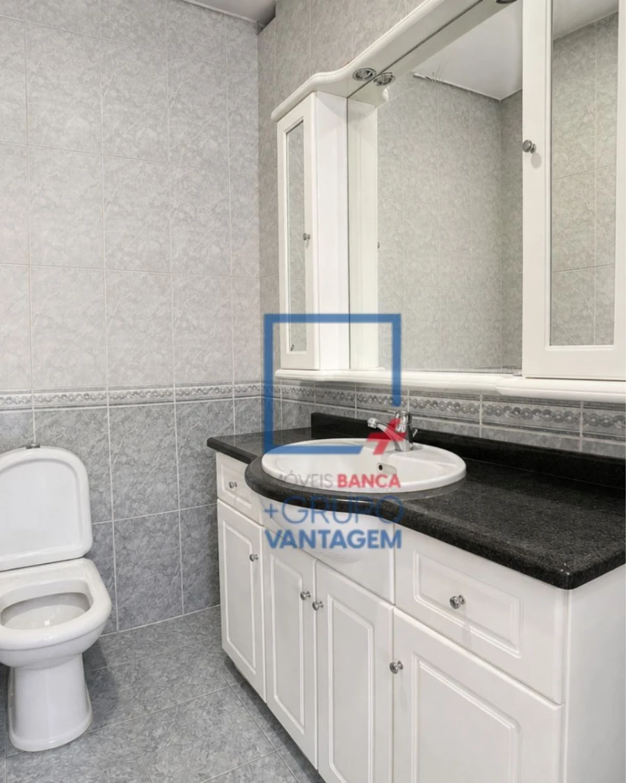 Apartamento T3 para Venda em Alfena Foto 18