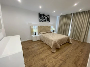 Moradia T4 para Venda em Machico