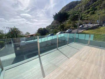 Moradia T4 para Venda em Machico