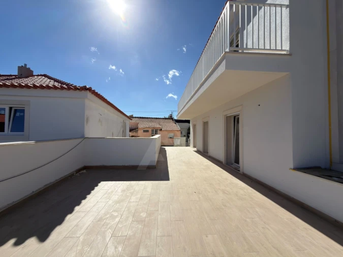 Apartamento T3 para Venda em Alcabideche Foto 4