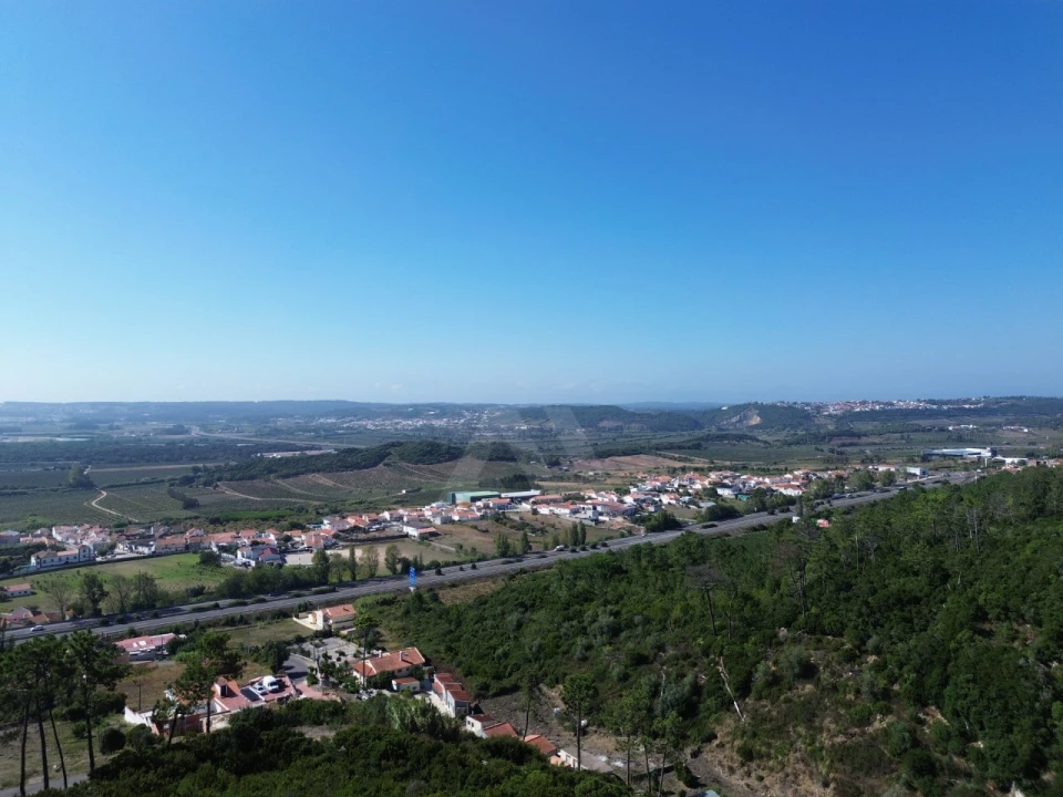 Moradia T1 para Venda em Roliça Foto 13