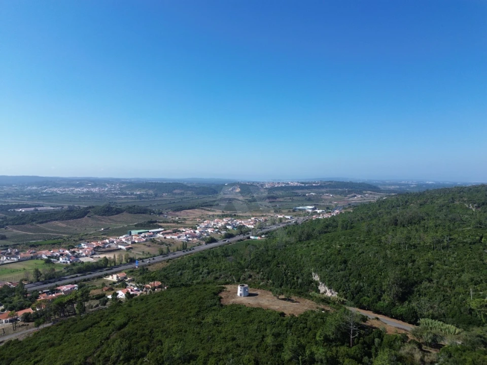 Moradia T1 para Venda em Roliça Foto 2
