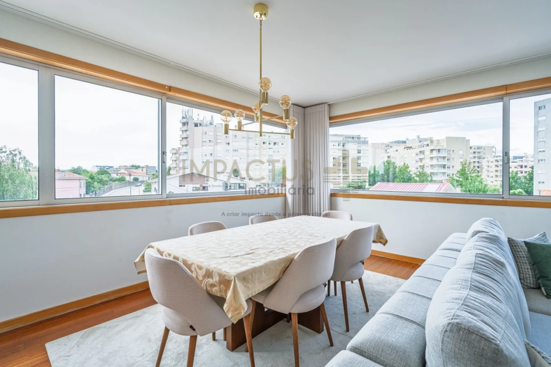 Apartamento T2 para Venda em Aguas Santas Foto 3