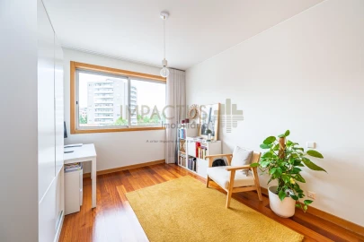 Apartamento T2 para Venda em Aguas Santas