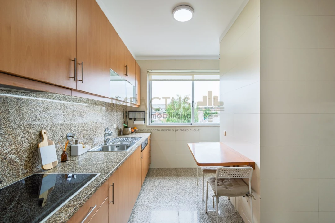 Apartamento T2 para Venda em Aguas Santas Foto 12