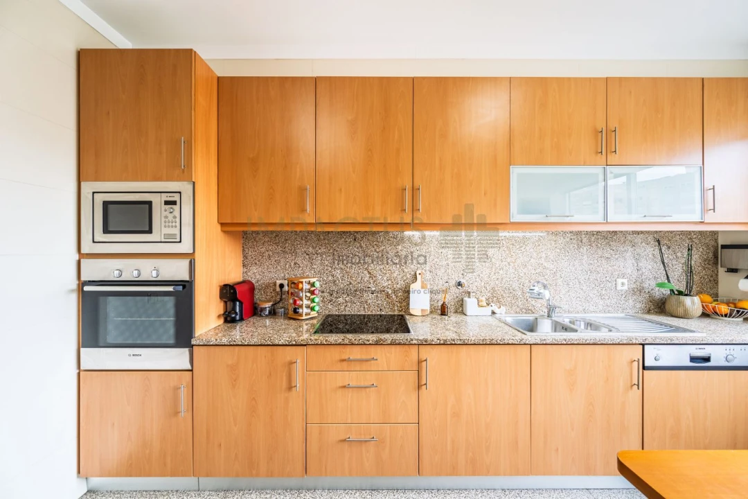 Apartamento T2 para Venda em Aguas Santas Foto 13