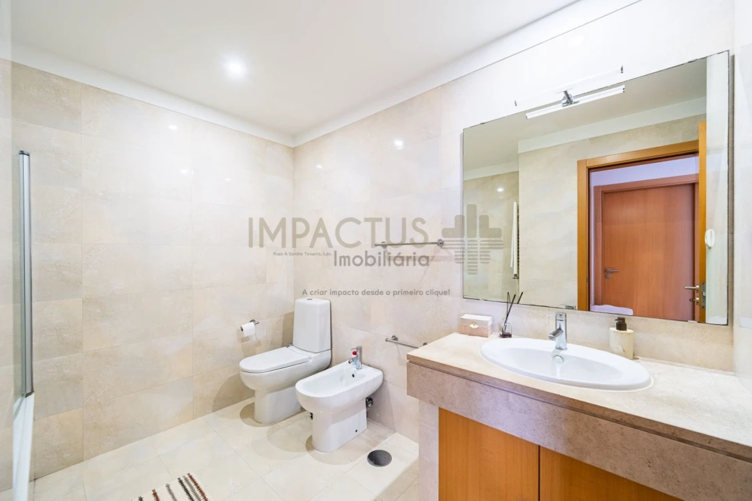Apartamento T2 para Venda em Aguas Santas Foto 23