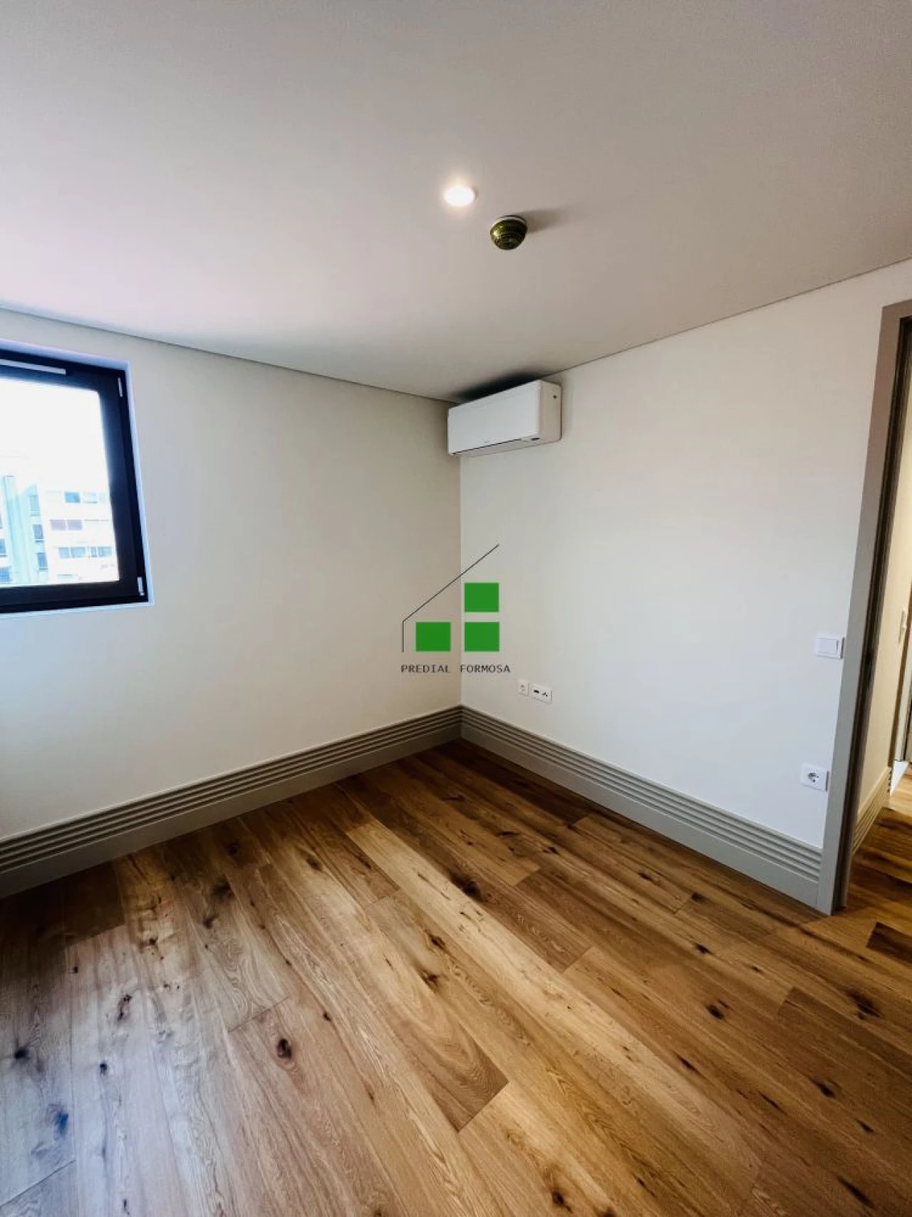 Apartamento T1 para Venda em Cedofeita, Santo Ildefonso, Sé, Miragaia, São Nicolau e Vitória Foto 6