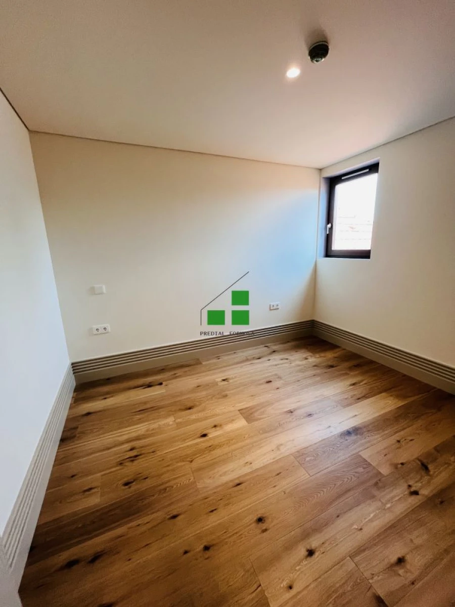 Apartamento T1 para Venda em Cedofeita, Santo Ildefonso, Sé, Miragaia, São Nicolau e Vitória Foto 11