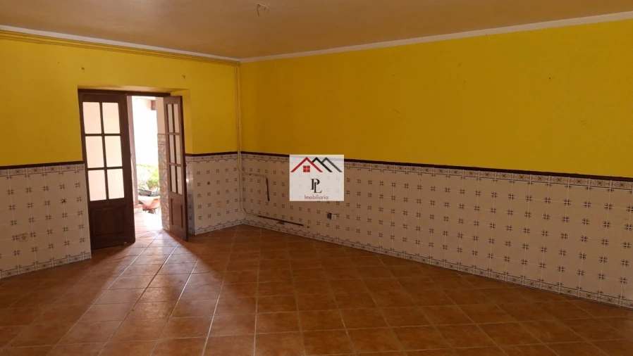 Moradia T4 para Venda em Vila Nova de Anços Foto 5