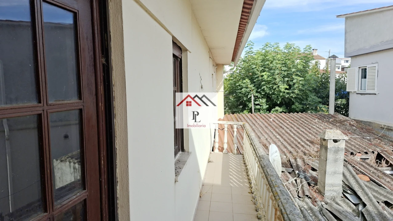 Moradia T4 para Venda em Vila Nova de Anços Foto 15