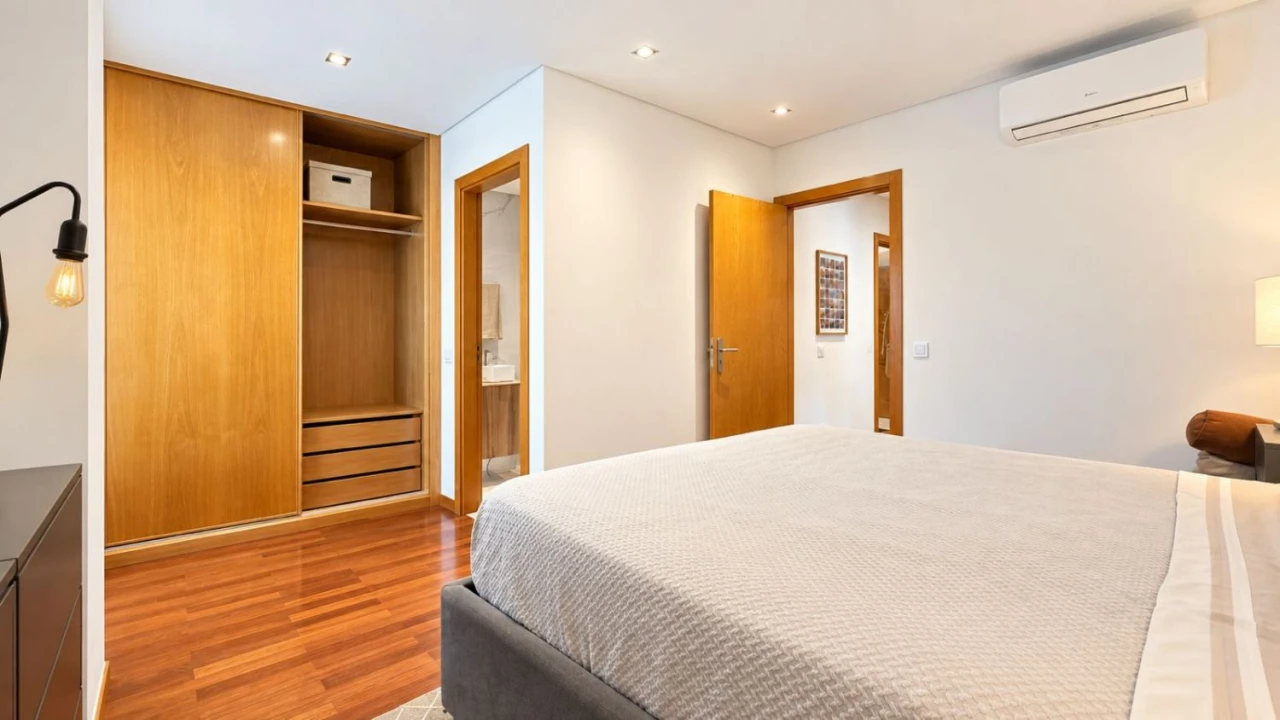 Apartamento T3 para Venda em Nogueira e Silva Escura Foto 22