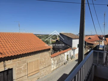 Moradia T4 para Venda em Zebreira e Segura
