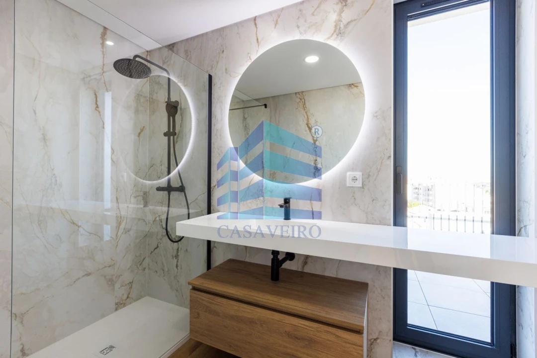 Apartamento T4 para Venda em São Bernardo Foto 14