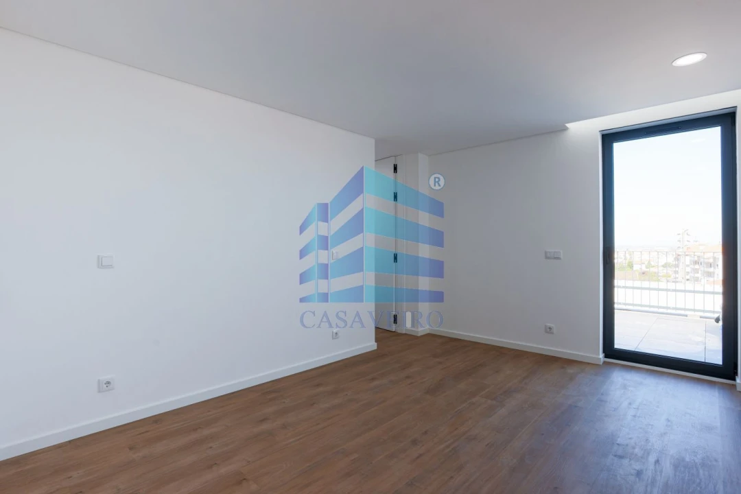 Apartamento T4 para Venda em São Bernardo Foto 15