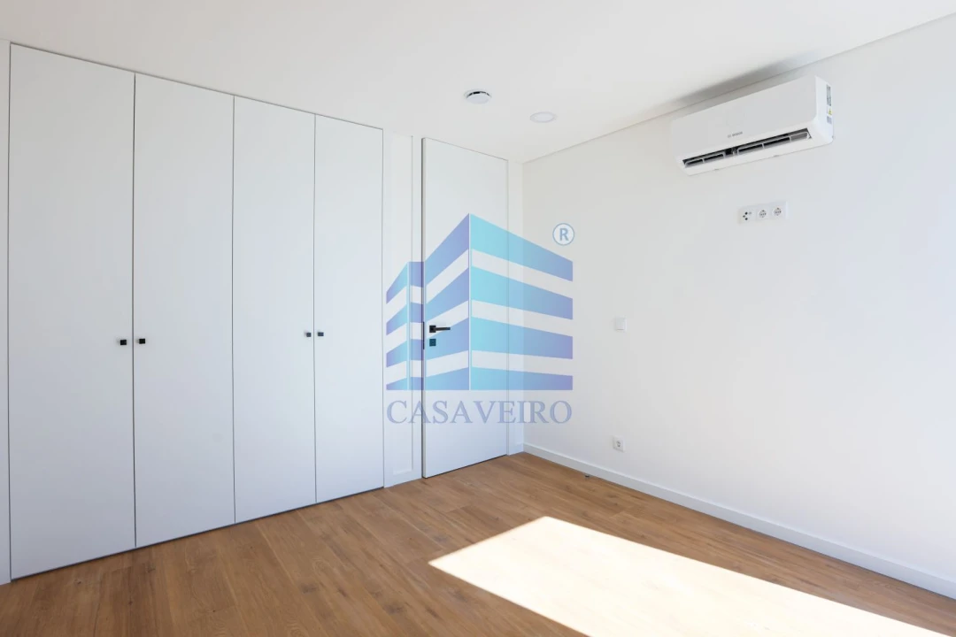 Apartamento T4 para Venda em São Bernardo Foto 17