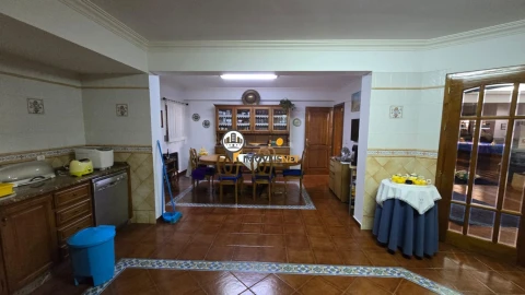 Moradia T5 para Venda em Castelo Branco