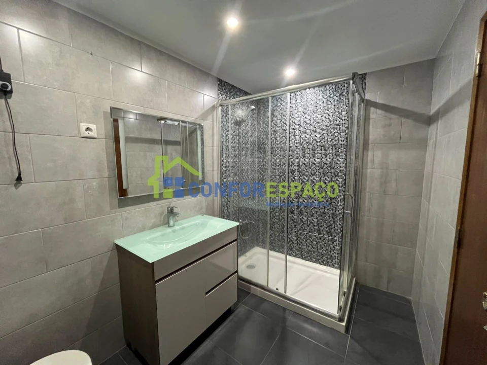 Apartamento T2 para Venda em Castelo Branco Foto 12