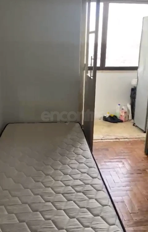 Apartamento T2 para Arrendamento em Encosta do Sol