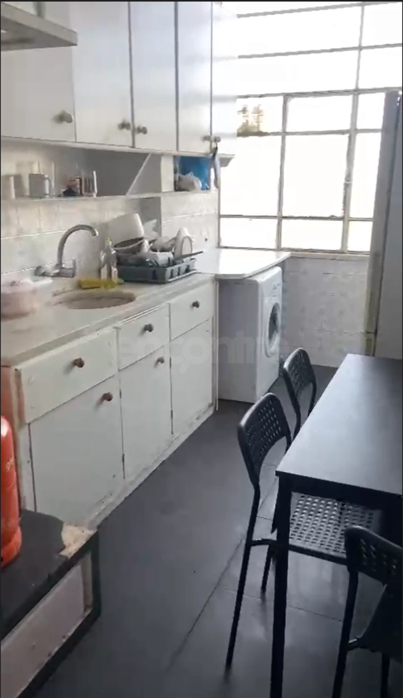 Apartamento T2 para Arrendamento em Encosta do Sol Foto 1