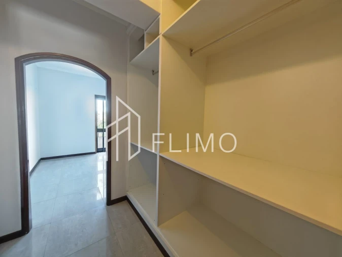 Apartamento T3 para Venda em Paços de Brandão Foto 12