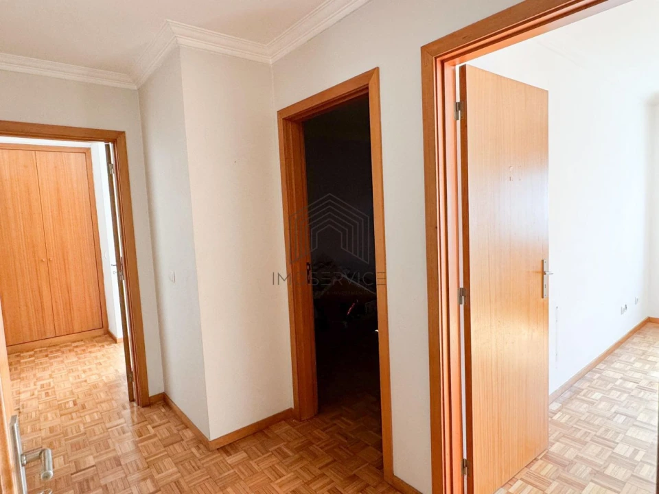 Apartamento T3 para Venda em Valongo Foto 20