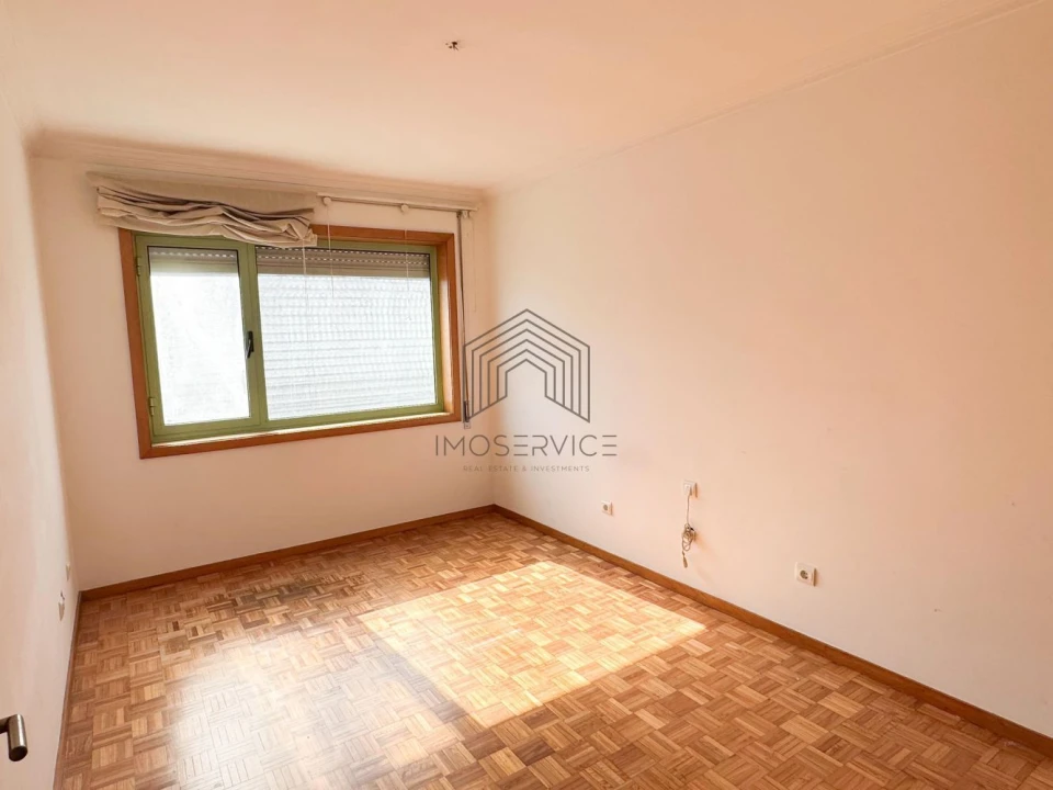 Apartamento T3 para Venda em Valongo Foto 26
