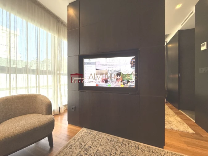 Apartamento T0 para Venda em São Domingos de Benfica Foto 5