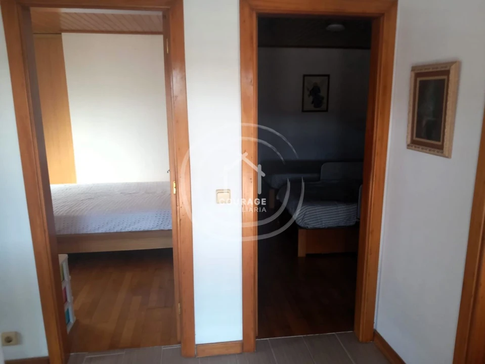 Moradia T4 para Venda em Candemil e Gondar Foto 11