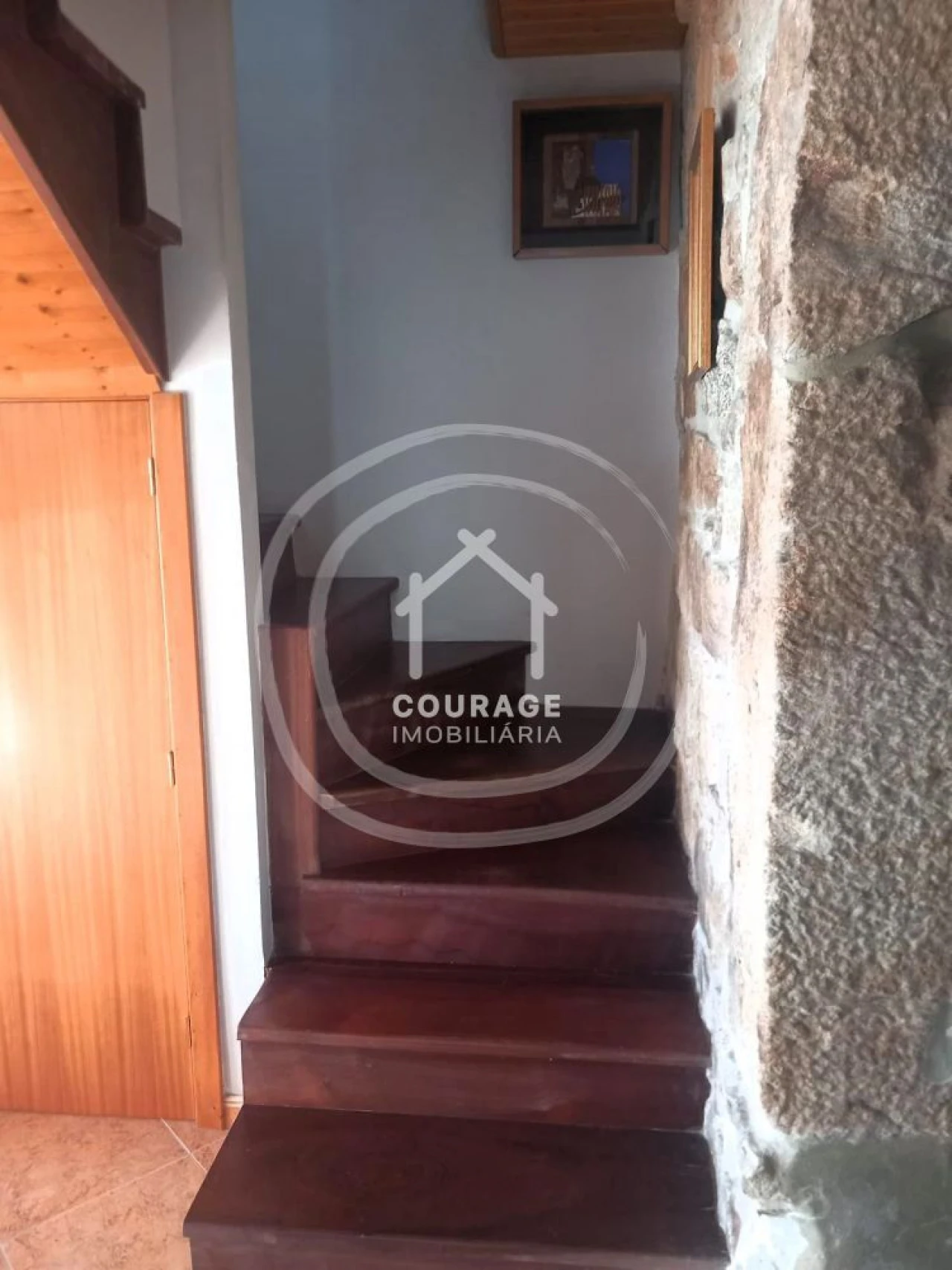 Moradia T4 para Venda em Candemil e Gondar Foto 10