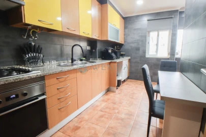 Apartamento T2 para Venda em Alto do Seixalinho, Santo André e Verderena