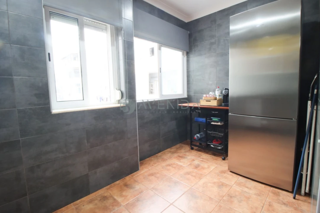 Apartamento T2 para Venda em Alto do Seixalinho, Santo André e Verderena Foto 3