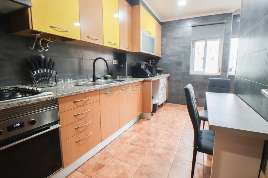 Apartamento T2 para Venda em Alto do Seixalinho, Santo André e Verderena Foto 1