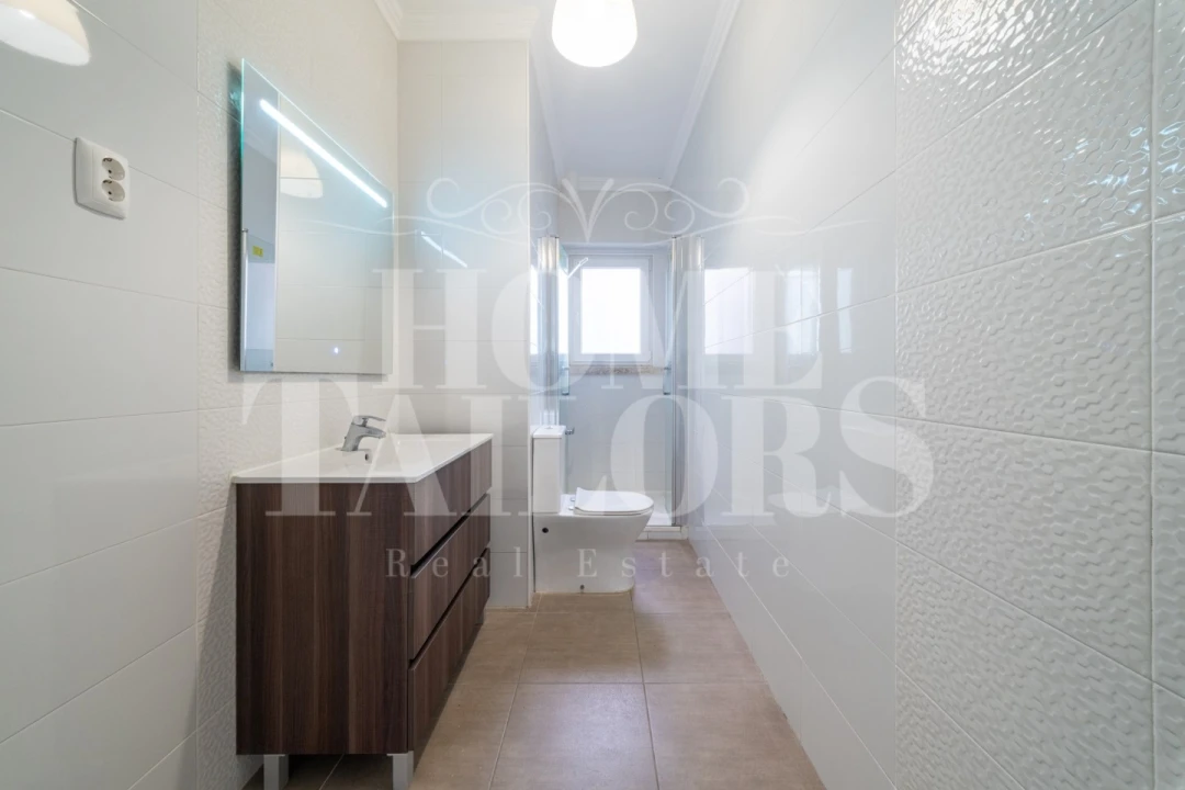 Apartamento T2 para Arrendamento em Moscavide e Portela Foto 14