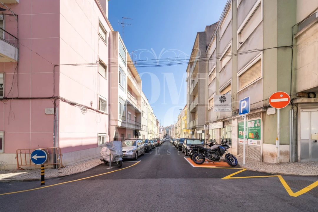 Apartamento T2 para Arrendamento em Moscavide e Portela Foto 16