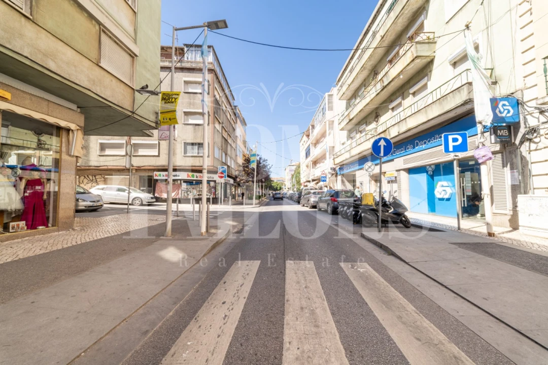 Apartamento T2 para Arrendamento em Moscavide e Portela Foto 19