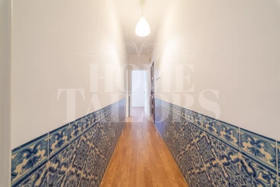 Apartamento T2 para Arrendamento em Moscavide e Portela