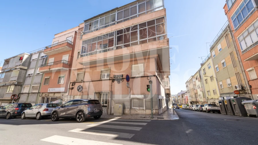 Apartamento T2 para Arrendamento em Moscavide e Portela