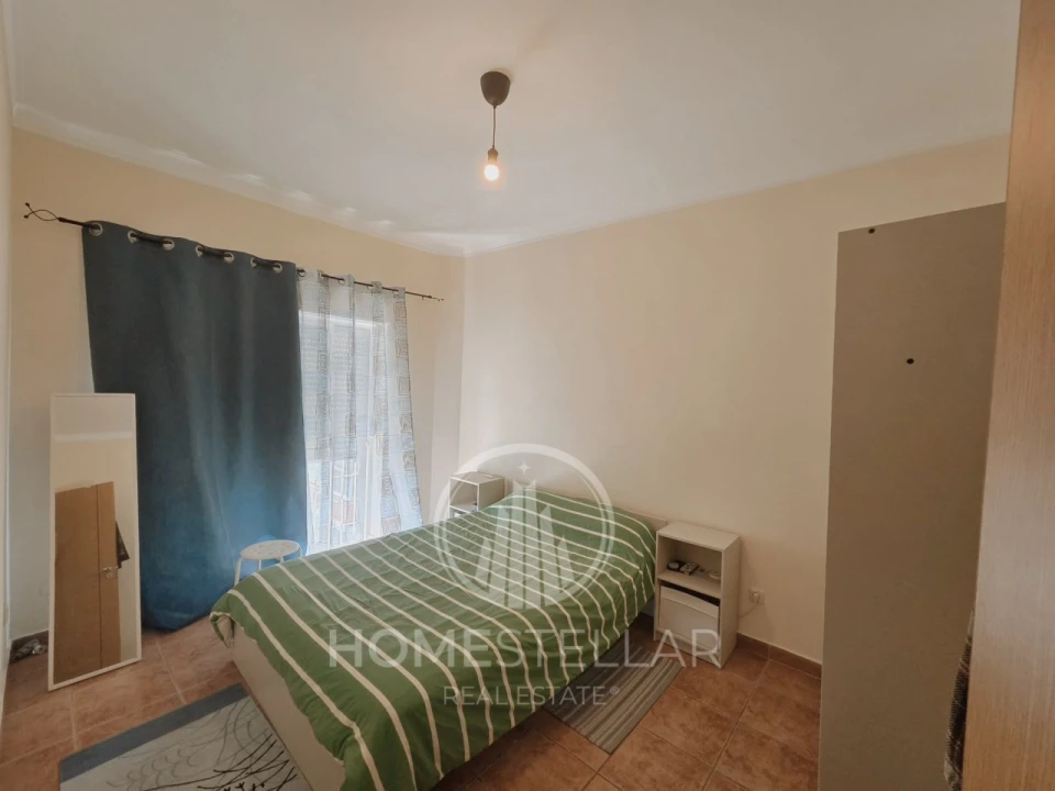 Apartamento T2 para Venda em Barreiro e Lavradio Foto 2