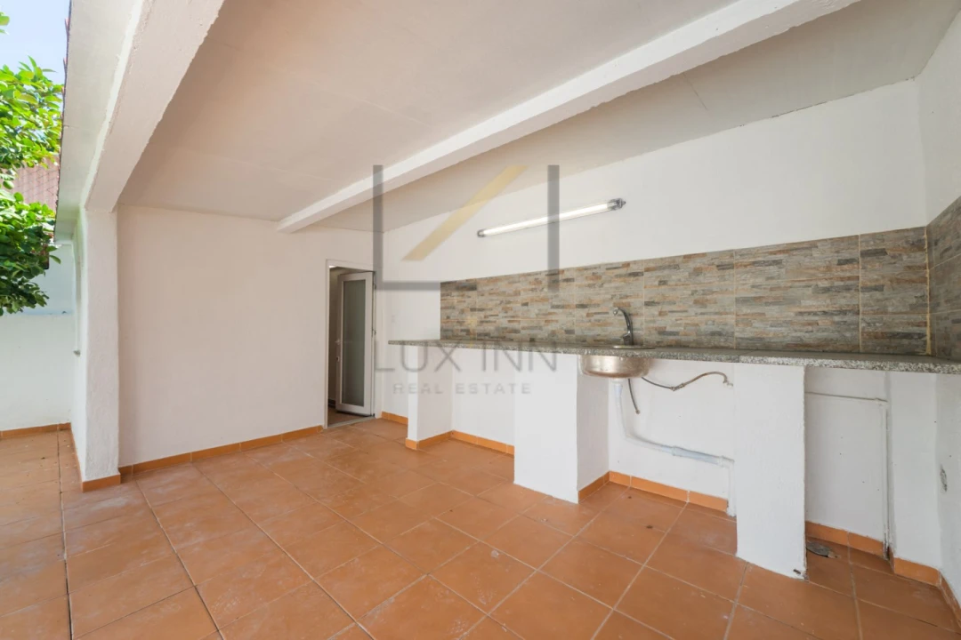 Apartamento T2 para Venda em Mina de Água Foto 34