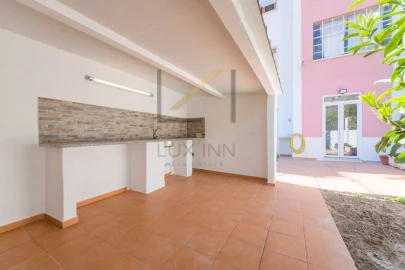 Apartamento T2 para Venda em Mina de Água